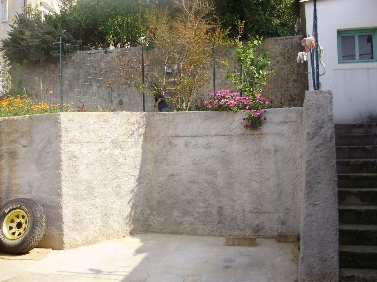 Apartman Kristina And Free Parking Mali Lošinj Kültér fotó