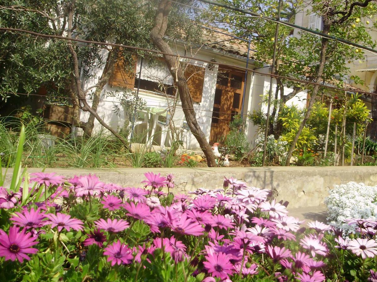 Apartman Kristina And Free Parking Mali Lošinj Kültér fotó